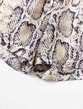 Load image into Gallery viewer, Snakeskin Print Shorts (Beige)