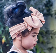 Load image into Gallery viewer, Baby/Girl’s BIG Bow Headdress